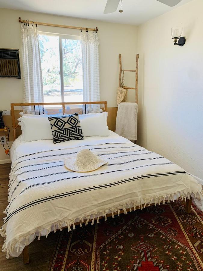 Casa Agave: Comfy Joshua Tree Cottage With Free Breakfast Bar Экстерьер фото